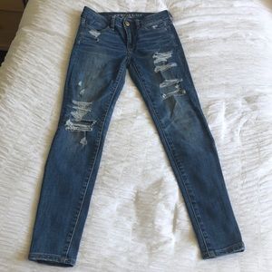 American Eagle Super Stretch Medium Wash Jeans
